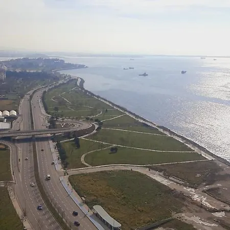 Διαμέρισμα Luxury + Center + Metro + Pool *